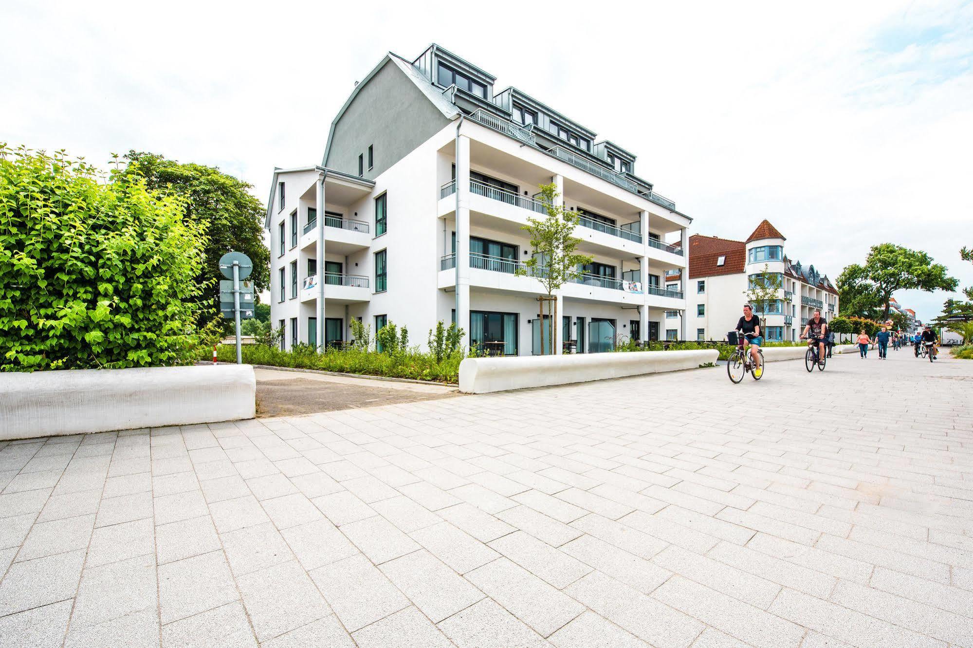Strandhotel Luv Тиммендорфер-Штранд Экстерьер фото