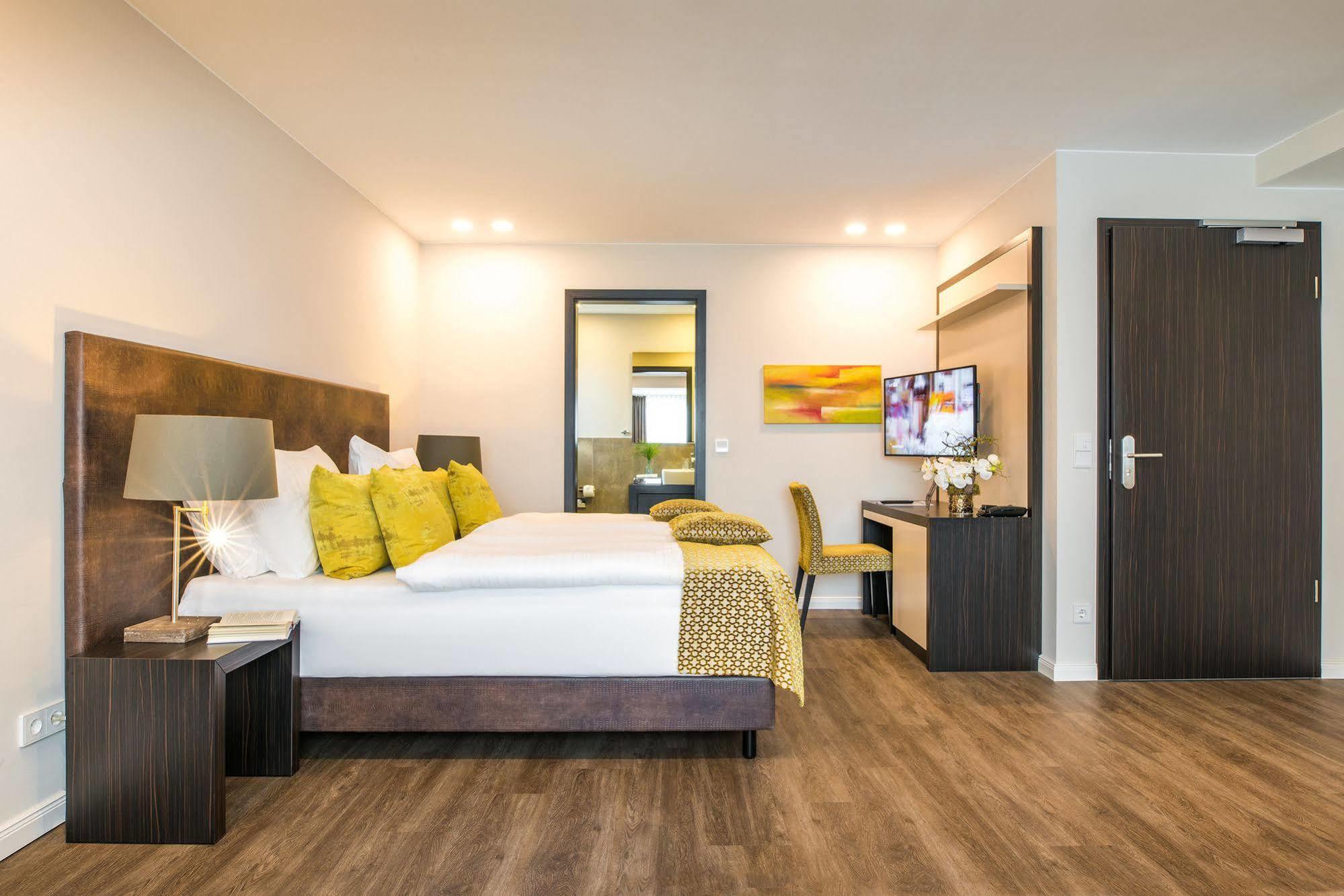 Strandhotel Luv Тиммендорфер-Штранд Экстерьер фото